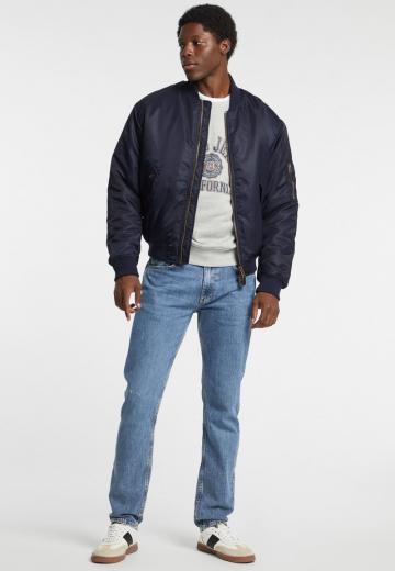 Куртка бомбер