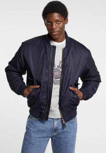 Куртка бомбер