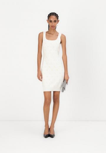 Вязаное платье