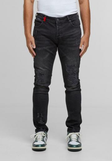 Узкие джинсы