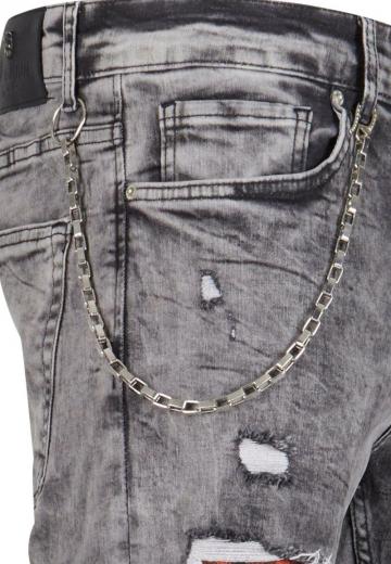 Узкие джинсы