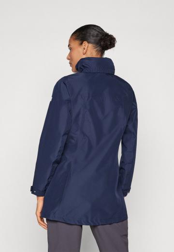 Спортивная куртка