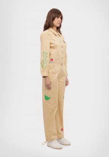 Брюки с накладными карманами