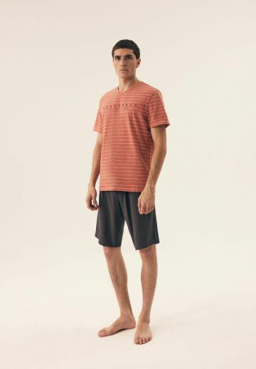 Пижама с шортами