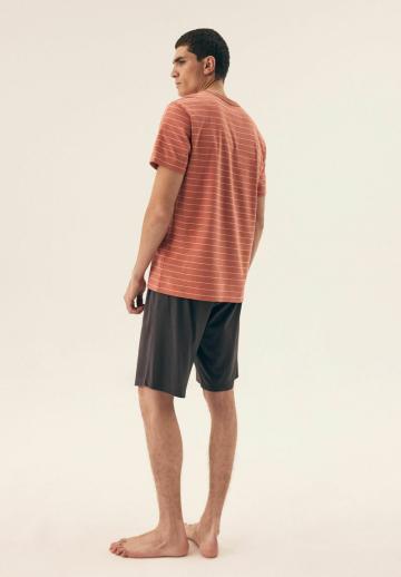 Пижама с шортами