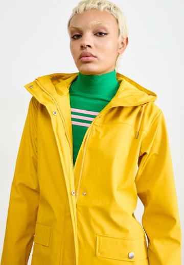 Спортивная куртка