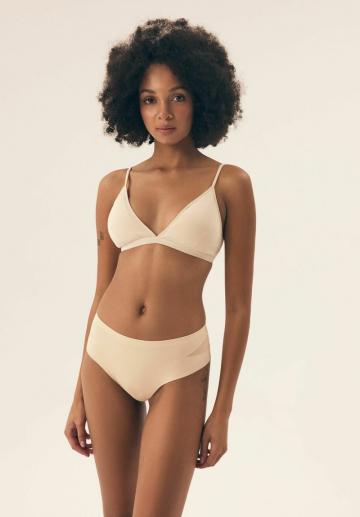 Бюстгальтер без косточек