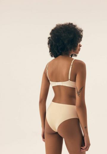 Бюстгальтер без косточек