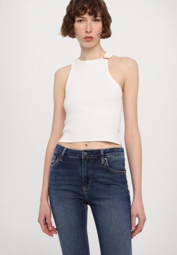 Клешеные джинсы