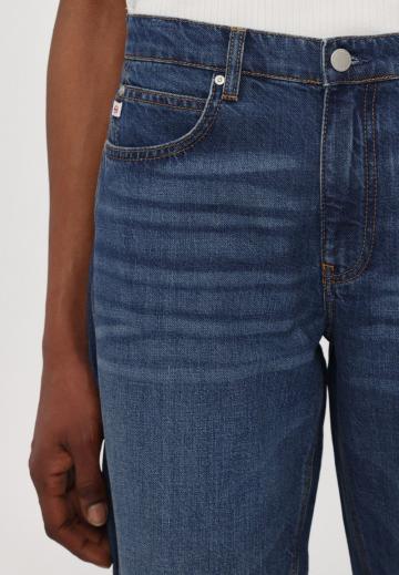 Джинсы бойфренда