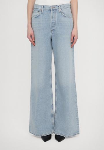 Джинсы бойфренда