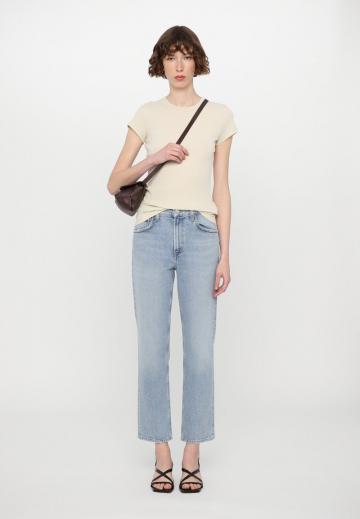 Джинсы бойфренда