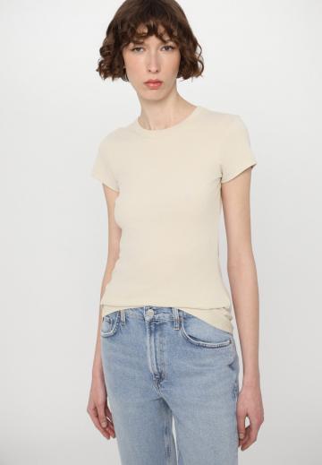 Джинсы бойфренда