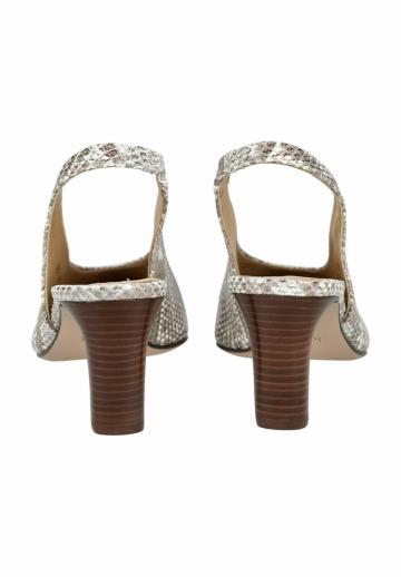 Туфли на высоком каблуке