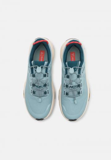 Походная обувь