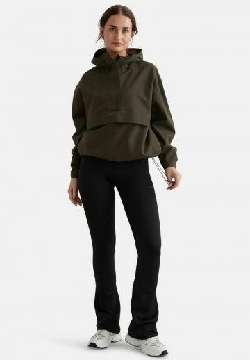 Спортивная куртка