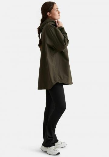 Спортивная куртка