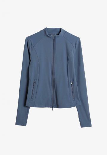 Спортивная куртка