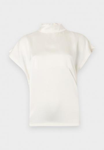 Атласная блузка