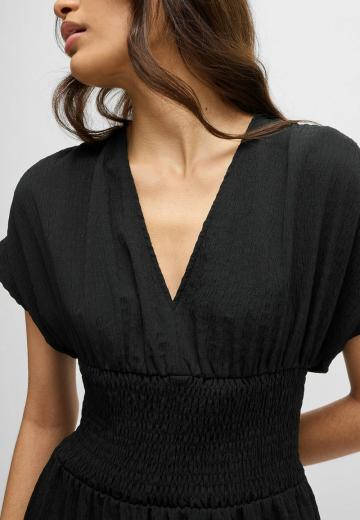 Короткое платье