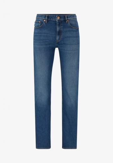 Узкие джинсы