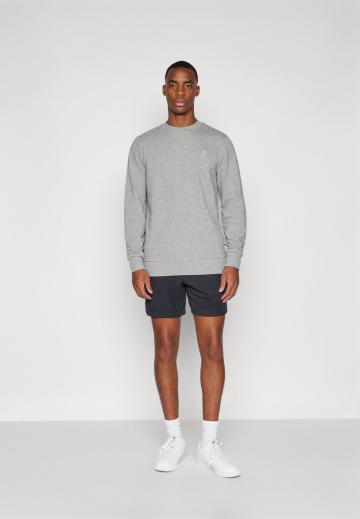 Спортивная кофта