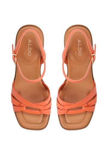 Босоножки на платформе