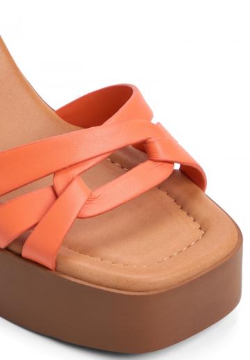 Босоножки на платформе