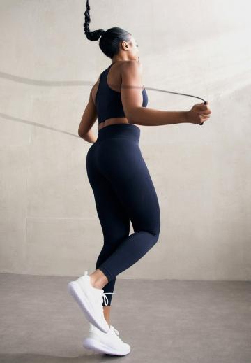 Бюстгальтер без косточек