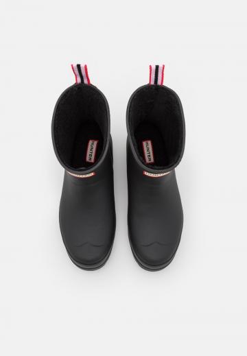 Резиновые сапоги