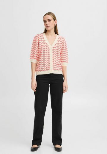 Вязаная кофта