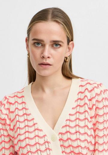 Вязаная кофта