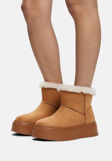 Зимние ботинки