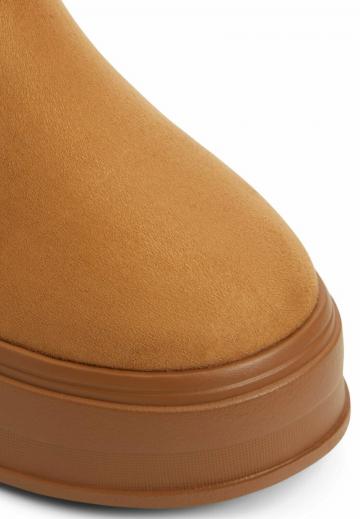 Зимние ботинки