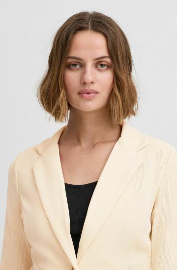 Вельветовая куртка