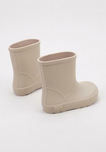 Резиновые сапоги