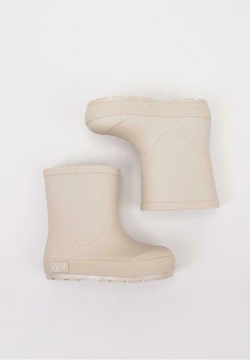 Резиновые сапоги