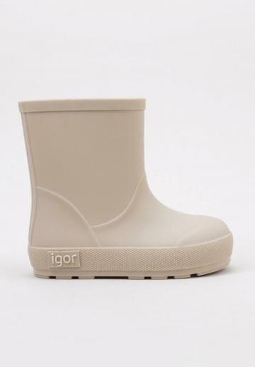 Резиновые сапоги