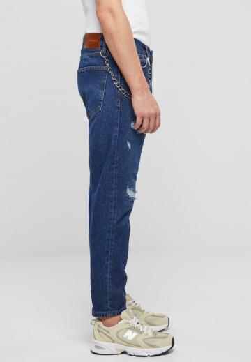 Узкие джинсы