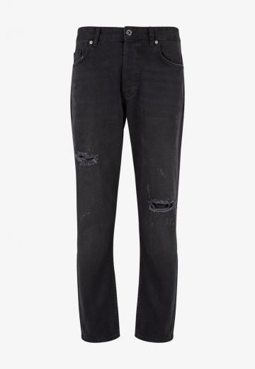 Прямые джинсы