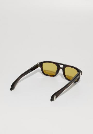 Солнечные очки