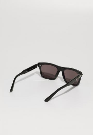 Солнечные очки