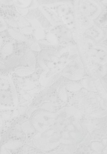 Трусы на бедрах