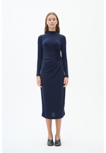 Платье футляр