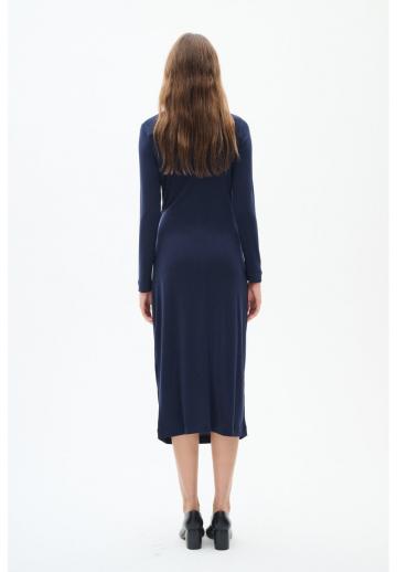 Платье футляр