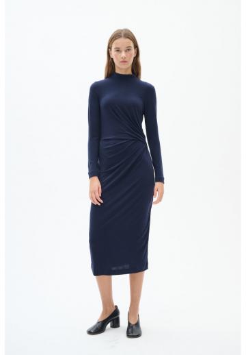 Платье футляр