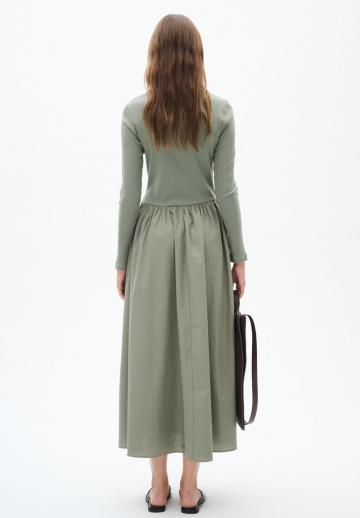 Вязаное платье