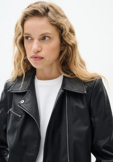Байкерская куртка