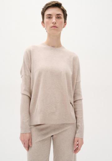 Длинный пуловер