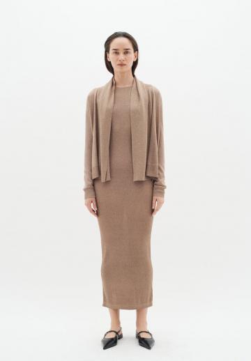 Длинный жилет